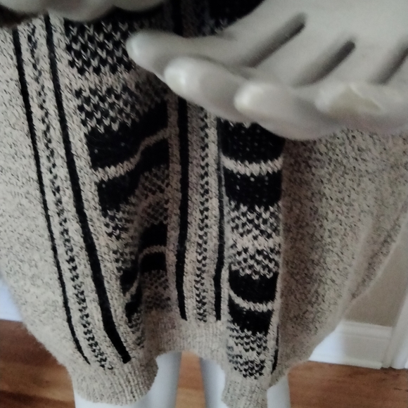 Mia Maddison women's cardigan - Picture 16 of 16